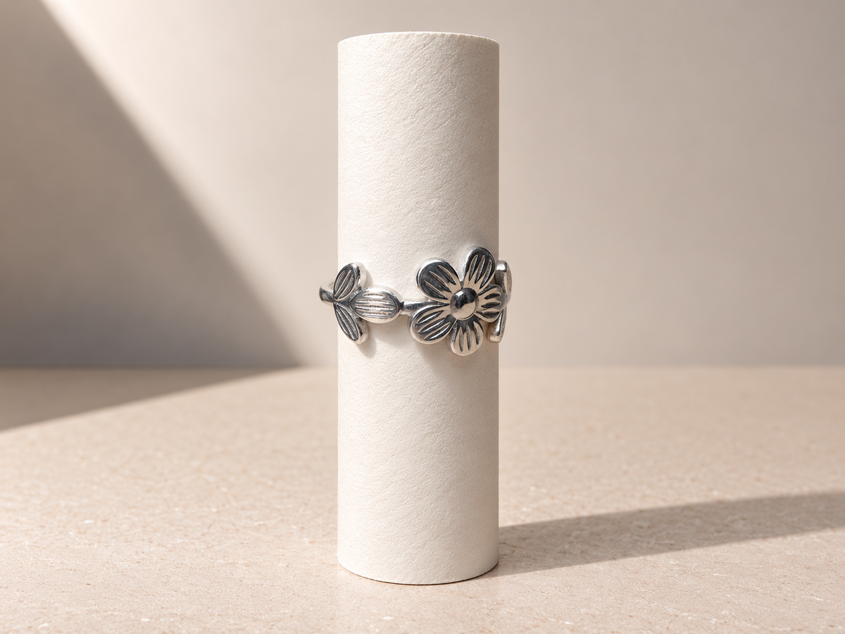 Anello Flora