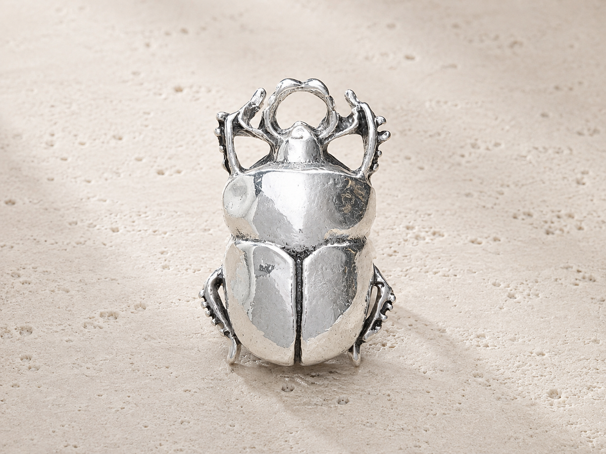 Anello Scarabeo