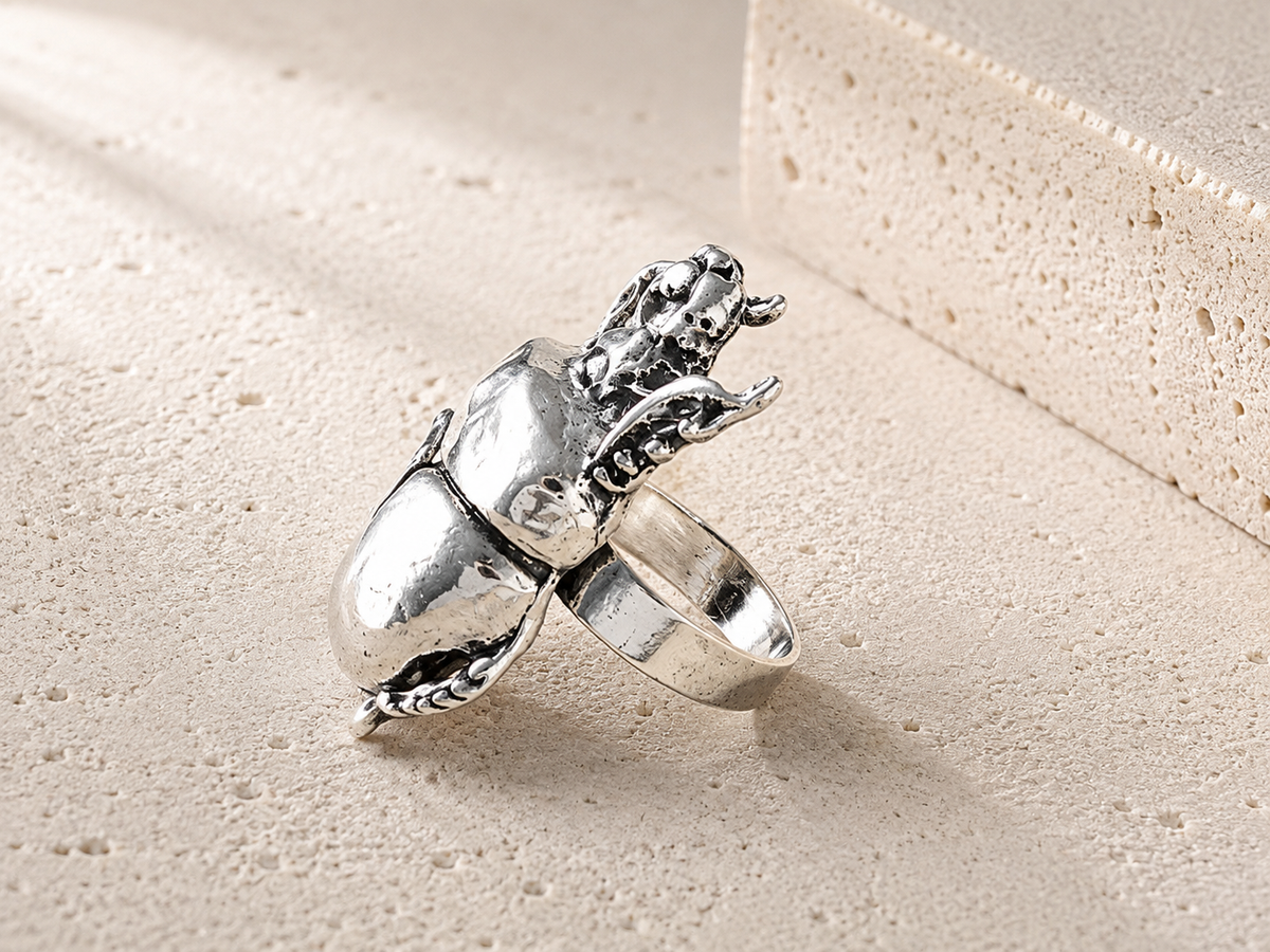 Anello Scarabeo