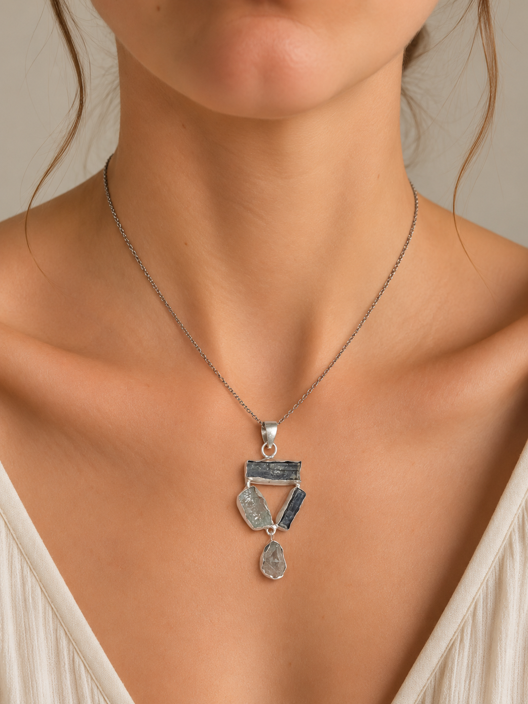 Collana Acquamarina Grezza