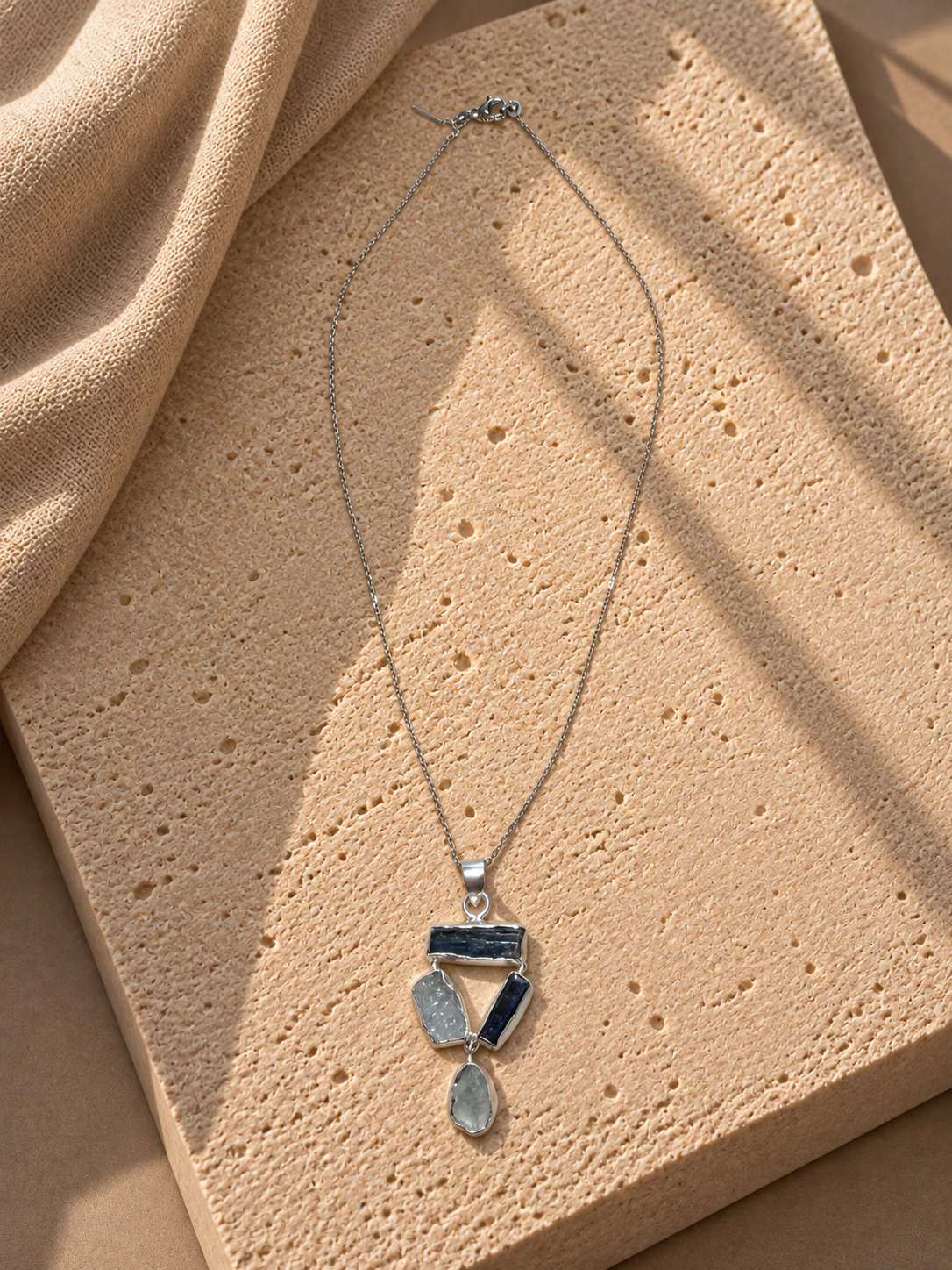 Collana Acquamarina Grezza