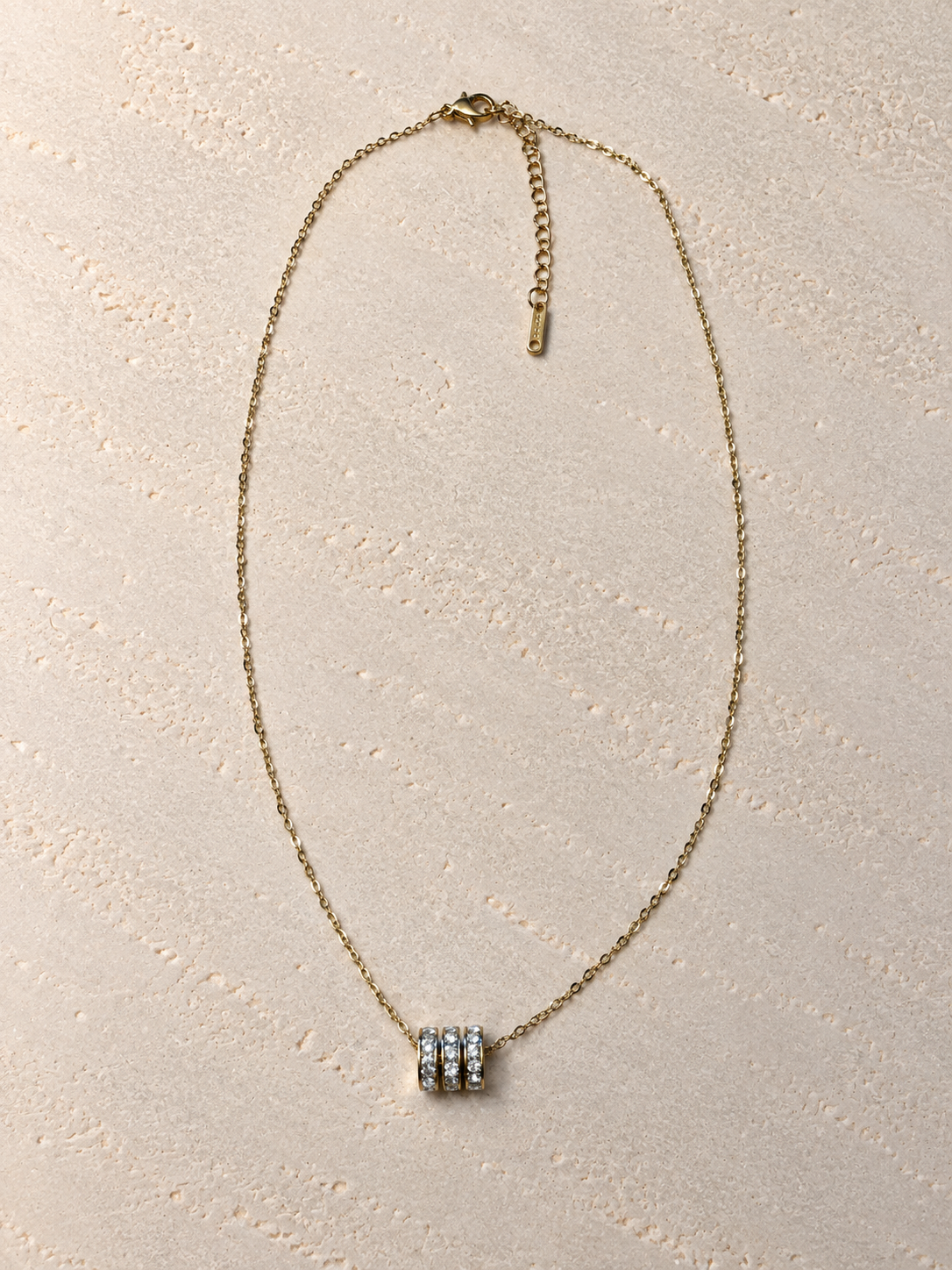 Collana Eira