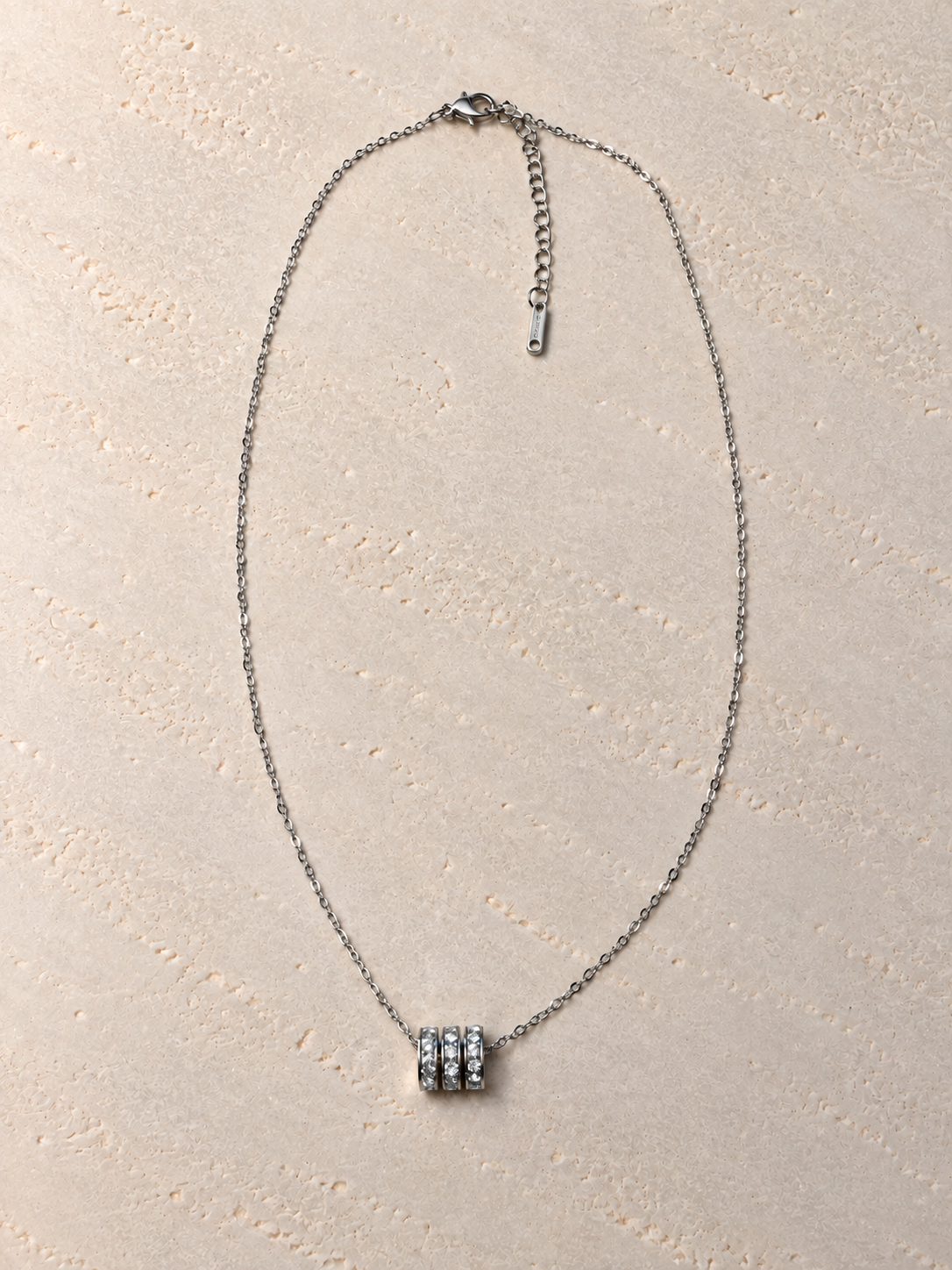 Collana Eira